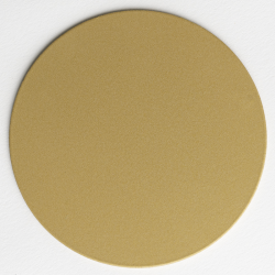 Photo d'un échantillon en acier peint coloris doré, finition lisse et brillante