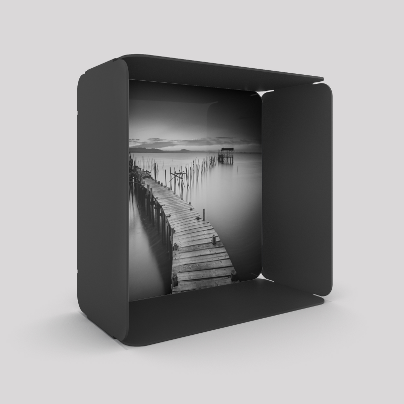 Cube-étagère en acier, carbone avec son voile de fond ponton Cube-étagère en acier, carbone avec son voile de fond ponton